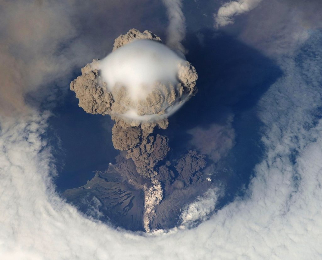 Paektu mountain Baekdu mountain Paektu Eruption and what if Eruption Affected to Human and Nature 40 questions about Baekdu answer more and more PXL 7