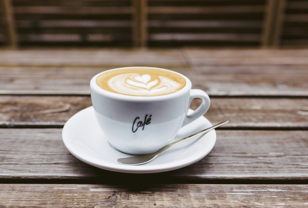 [ 커피 원두 종류 ] 블렌딩, 커피 가공, 로스팅 레벨, 디카페인, 공정무역, 커피 역사, 커피 영향, 맛있게 먹는 방법, 커피와 건강 외 - 커피에 관하여